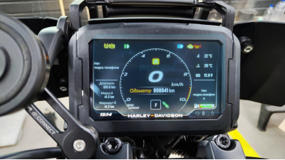 Folie de protecție hibridă ecran vitezometrul motocicletei HARLEY-DAVIDSON CVO PAN AMERICA 2024 - 6.9“
