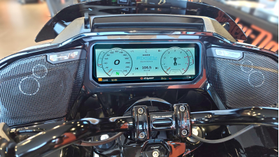 Folie de protecție hibridă ecran vitezometrul motocicletei HARLEY-DAVIDSON ROAD GLIDE 2025 - 13.5“